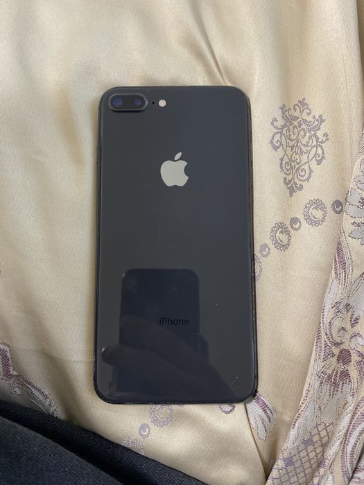 Iphone 8 plus 64gb Новояворівськ