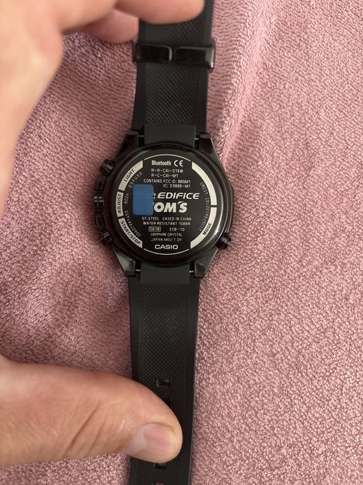 Casio ediface toms editoon bluetooth sapphire stan prawie nowy uzywany kilka razy caly komplet z pudelkiem