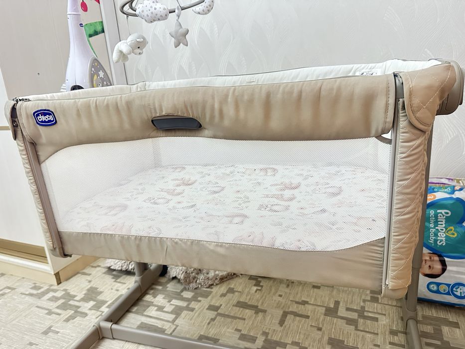Детская кроватка Chicco