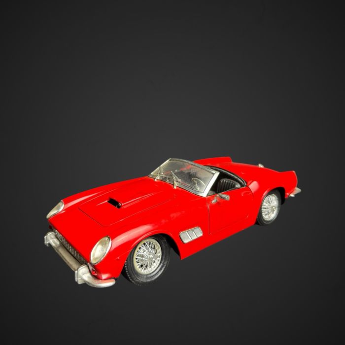 Model Ferarri 250 GTO California Tonka Polistil 1/16 J5/082313