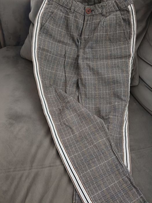Spodnie eleganckie z lampasem Reserved 158 cm