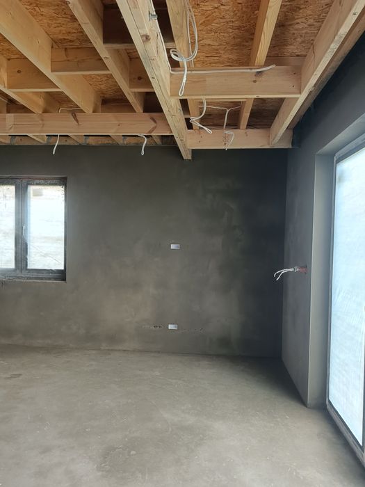 Tynki maszynowe i wylewki