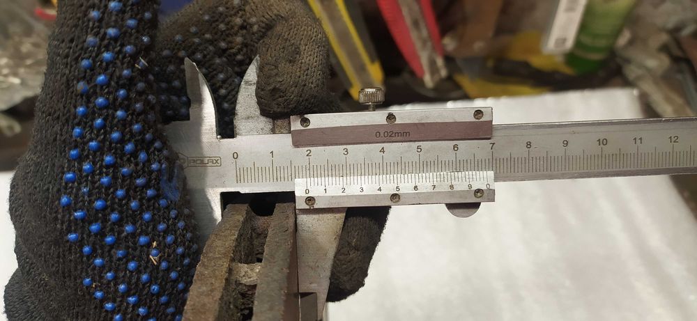 Продам оригінальні передні тормозні диски з колодками на Skoda A5