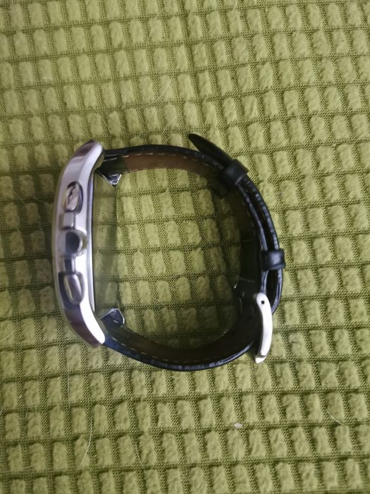 Relógio Certus preto com caixa