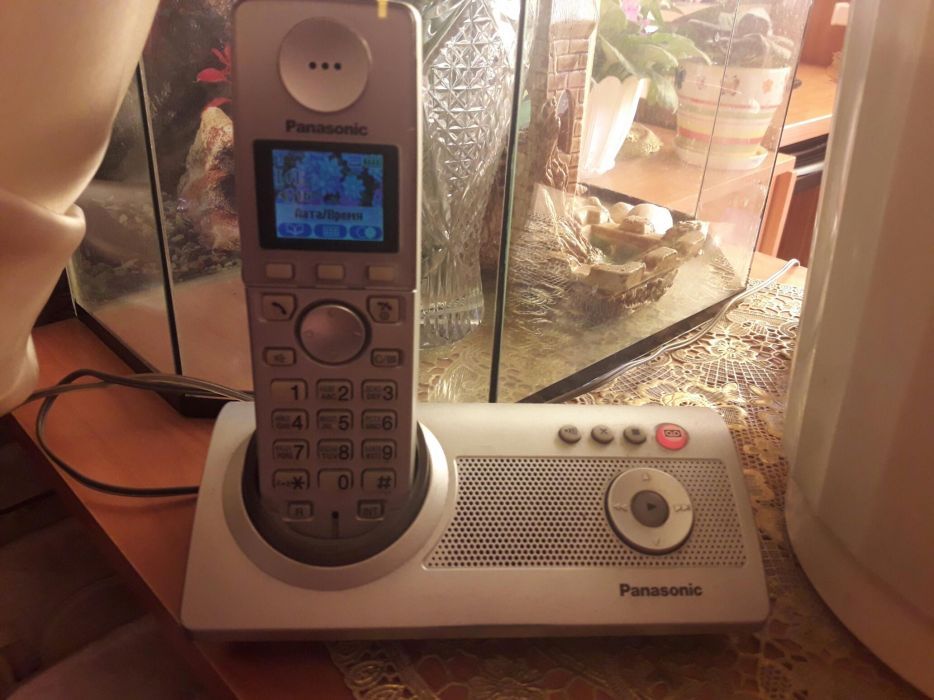 Продам радиотелефон Panasonic