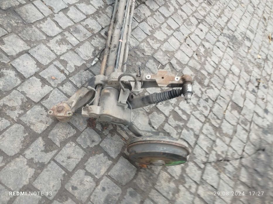 Задня балка Peugeot Partner Citroen Berlingo