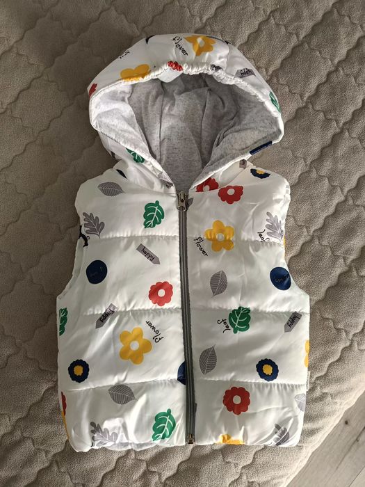 Жилетка, безрукавка для дівчинки 2-3 роки