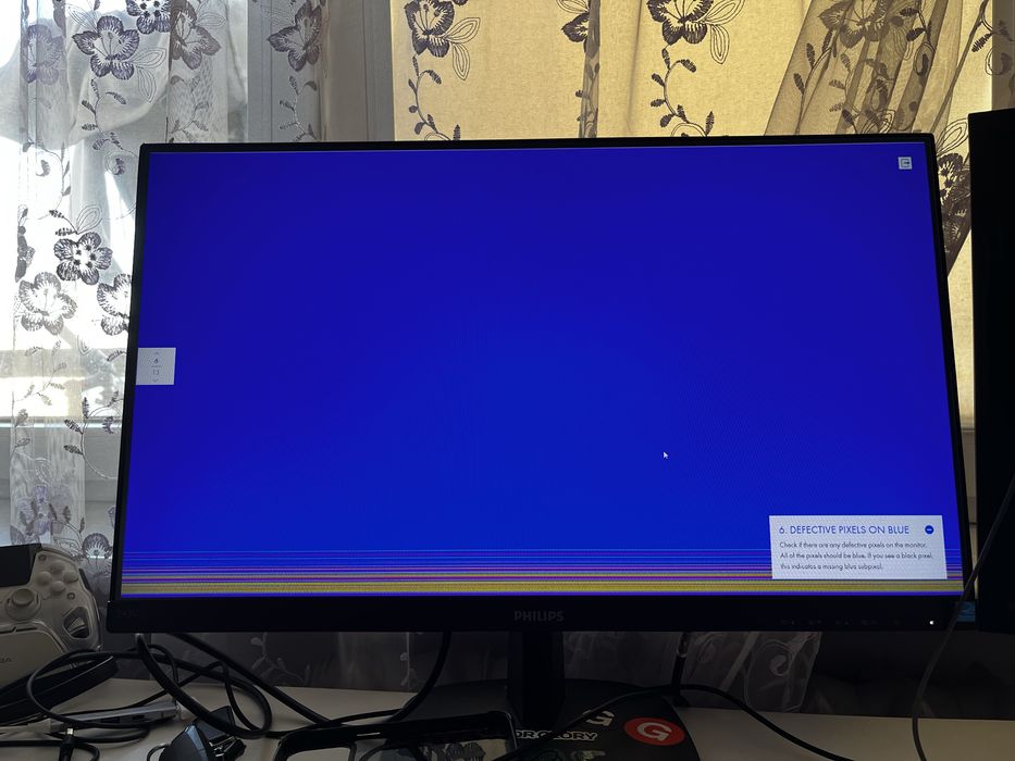 Monitor philips 24 cali