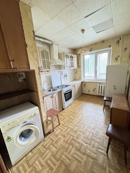 Продажа 3х комнатная квартира Шуменский ул.Лавренёва