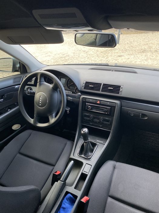 Продам ауді а4 б6 2003 рік