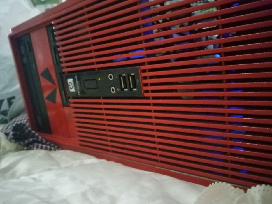 Tower in Good Condition64738344190849122