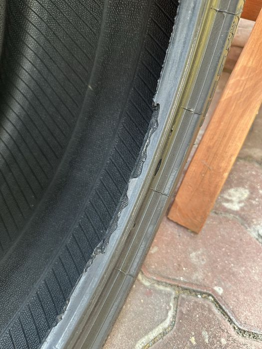 Opony Pirelli 245/45/20