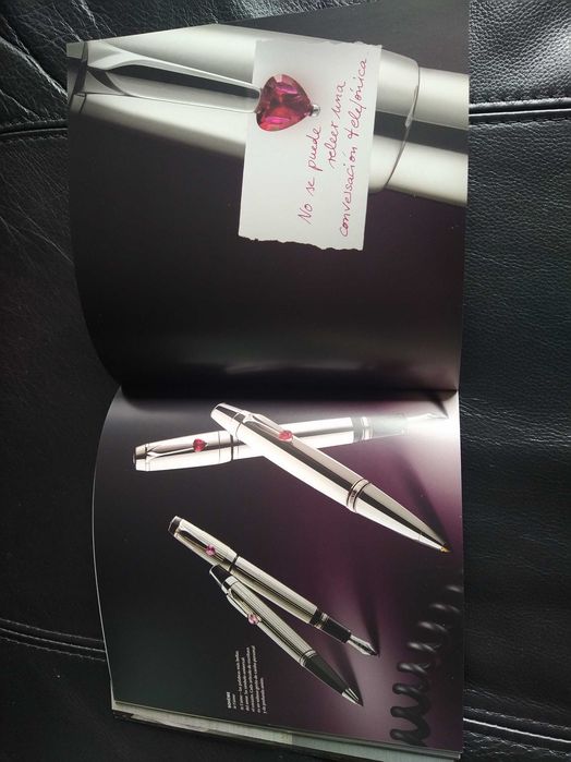 Livro catálogo Montblanc "Expressions", a cultura de escrever