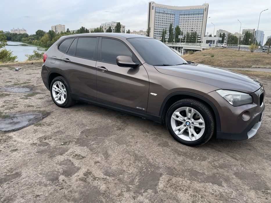 BMW x1 (e84) 2011 року