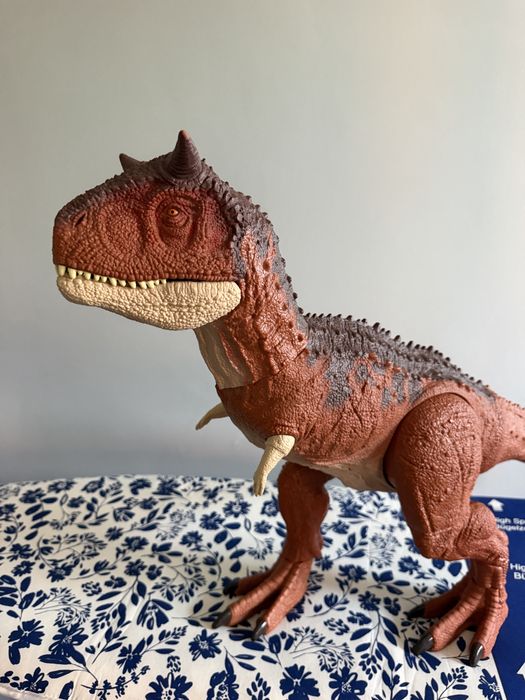 Figurka dinozaur Mattel Jurassic World  gigant byczek