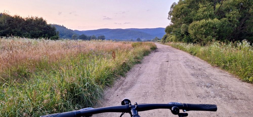 Drewniany domek na odludziu  Domki z Bali Ciche Marzenie Bieszczady