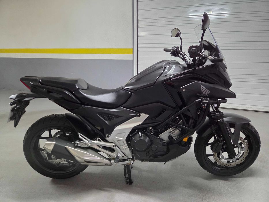 Honda NC750X 2024, 27000km e garantia total da Honda até 08/2027