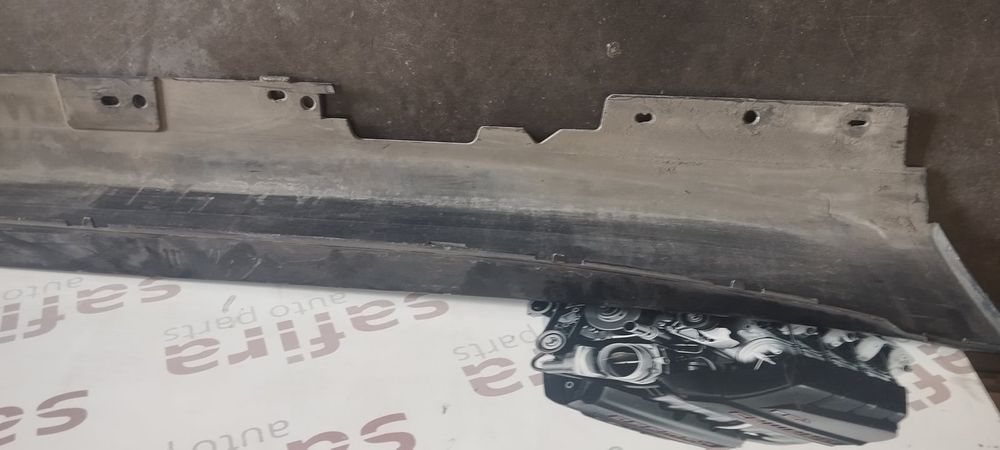 Embaladeira Esquerda BMW 3 - 51777256911