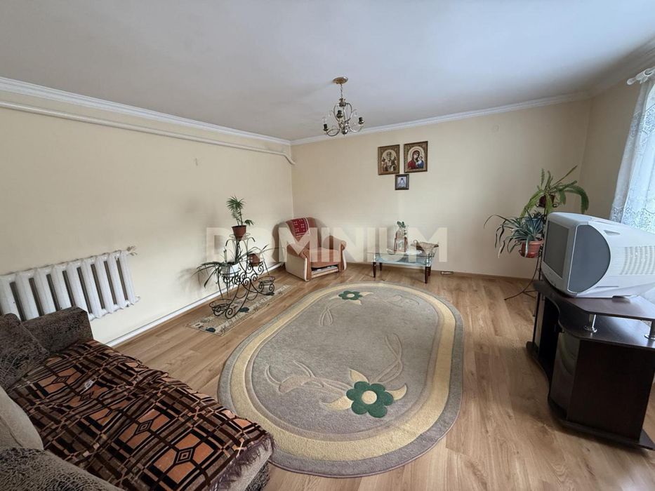 Продаж будинку в центрі Виноградова