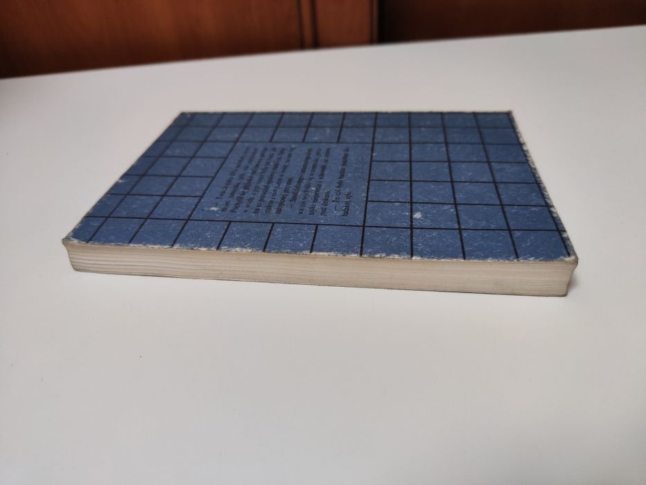 Tajemnica jeziora - Raymond Chandler "