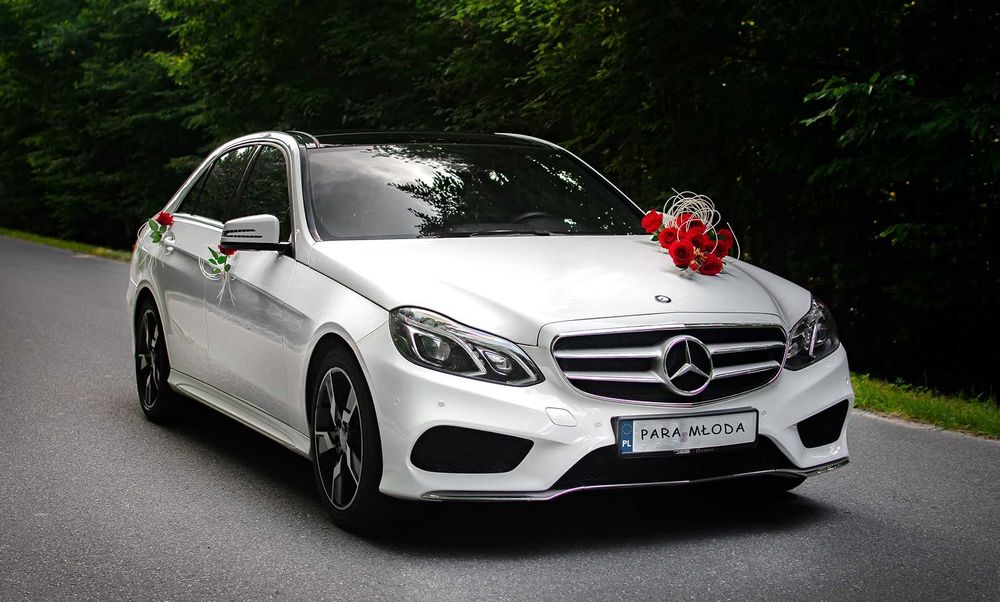 Auto do ślubu , wynajem z kierowcą, panieńskie, kawalerskie, VIP