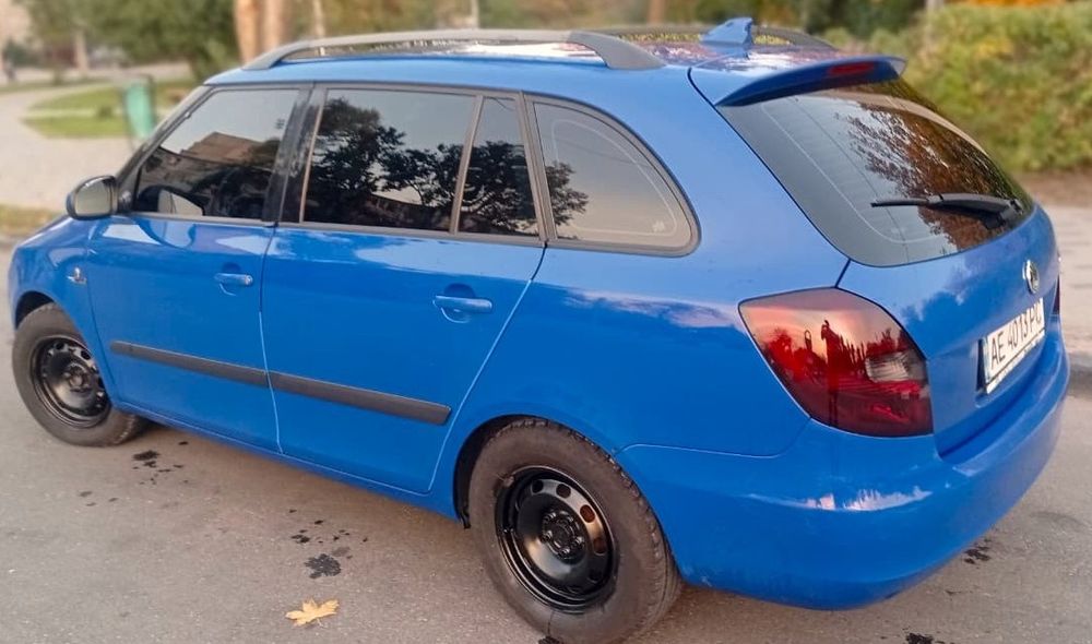 Продам надійний автомобіль шкода фабія 2