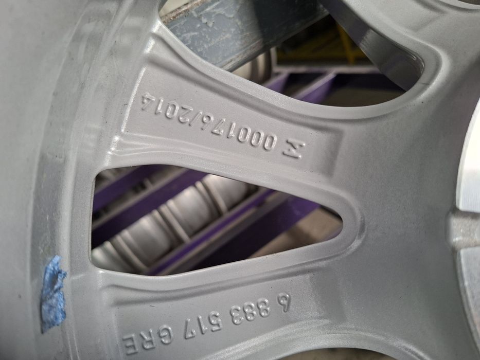 Диски 5/112 R17 7,5J ET30.