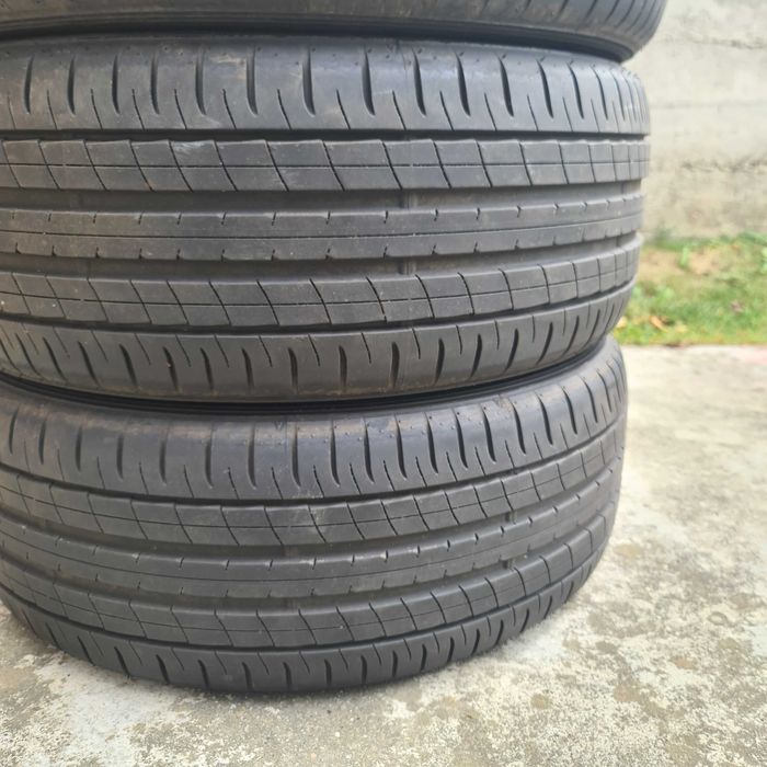 Opony lato Dunlop SP Sport Maxx 050, 225 50 R18 rocznik 2025
