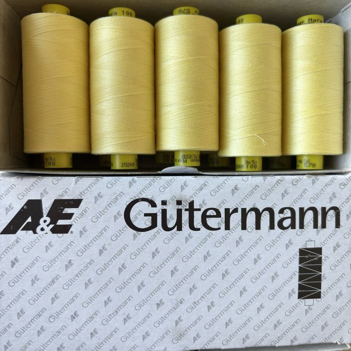 Нитки швейні Gutermann Mara