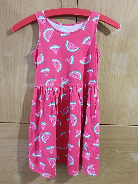 Платье летние ( разного размера)