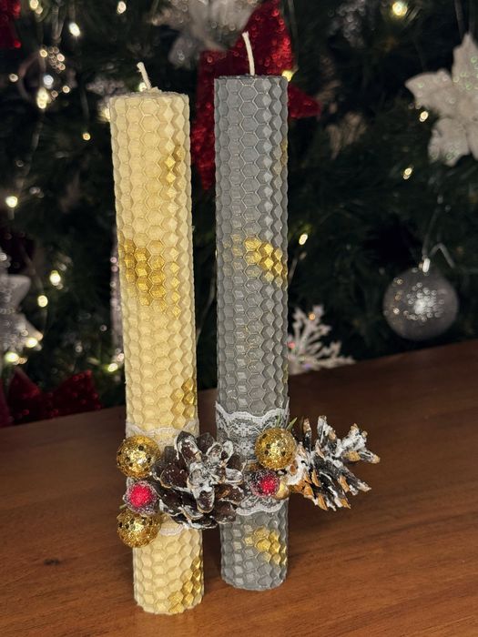 Новорічна свічка з вощини