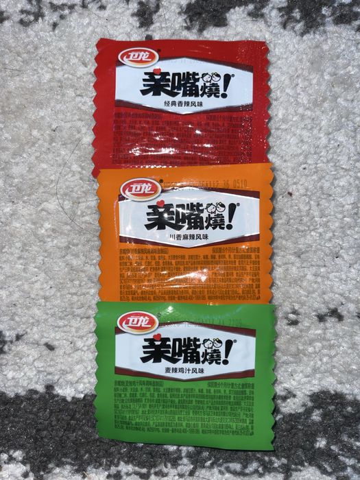 Бульдак, острое латяо, азиатские снеки