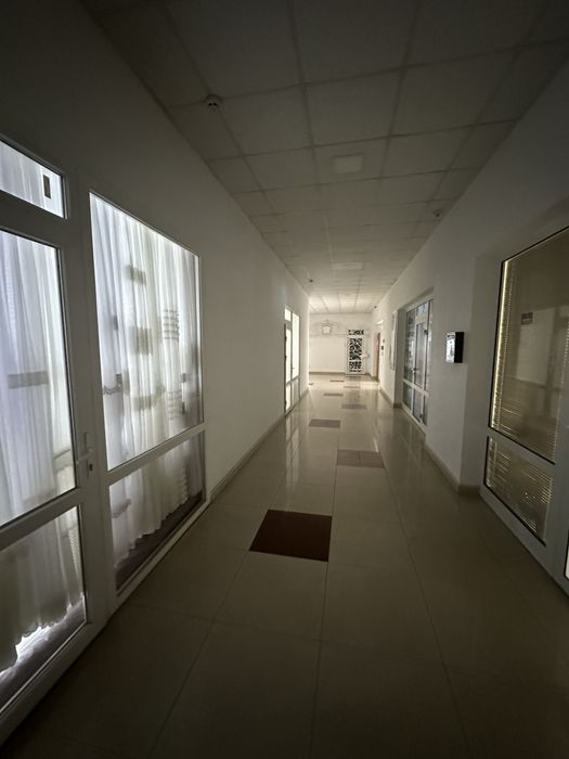 Продам приміщення в центрі офісне 800м2