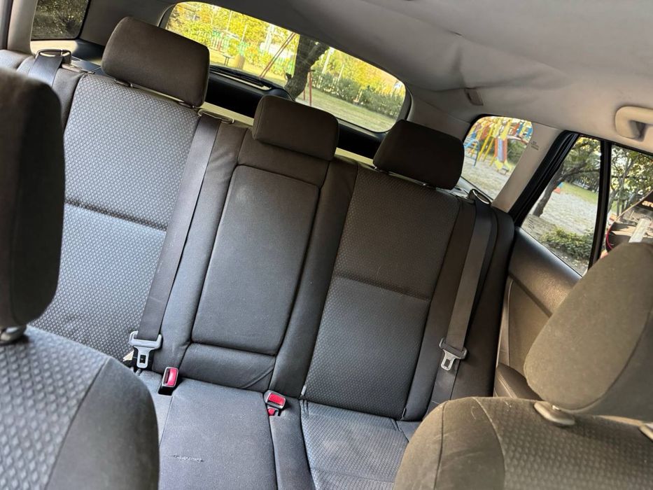 TOYOTA AVENSIS 2003 VIN SB1EW56L80E014612 фото оголошення 9 з 12