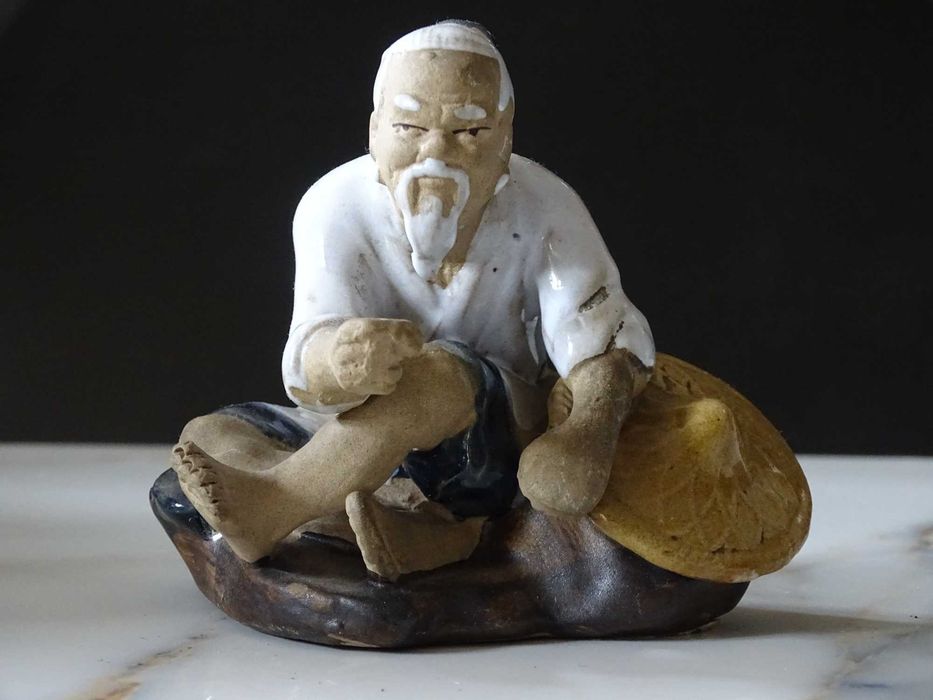 Rybak stara ceramiczna figurka