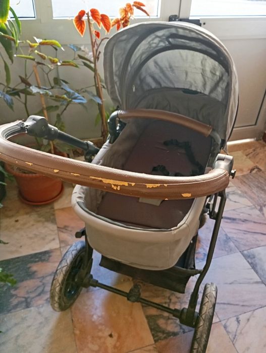 Carrinho de bebé