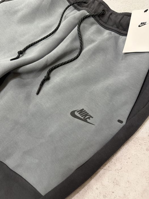 ОРИГІНАЛ! Штани Nike tech fleece темно-сірі | L