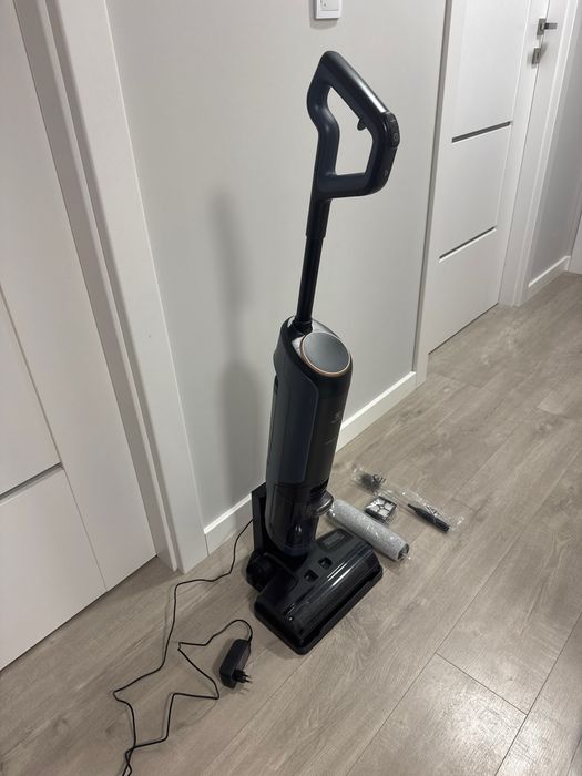 Odkurzacz ELECTROLUX EW81U3DB Aqua Ultimate 800