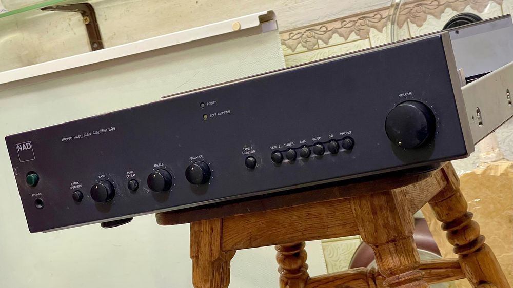 Інтегральний підсилювач nad 304