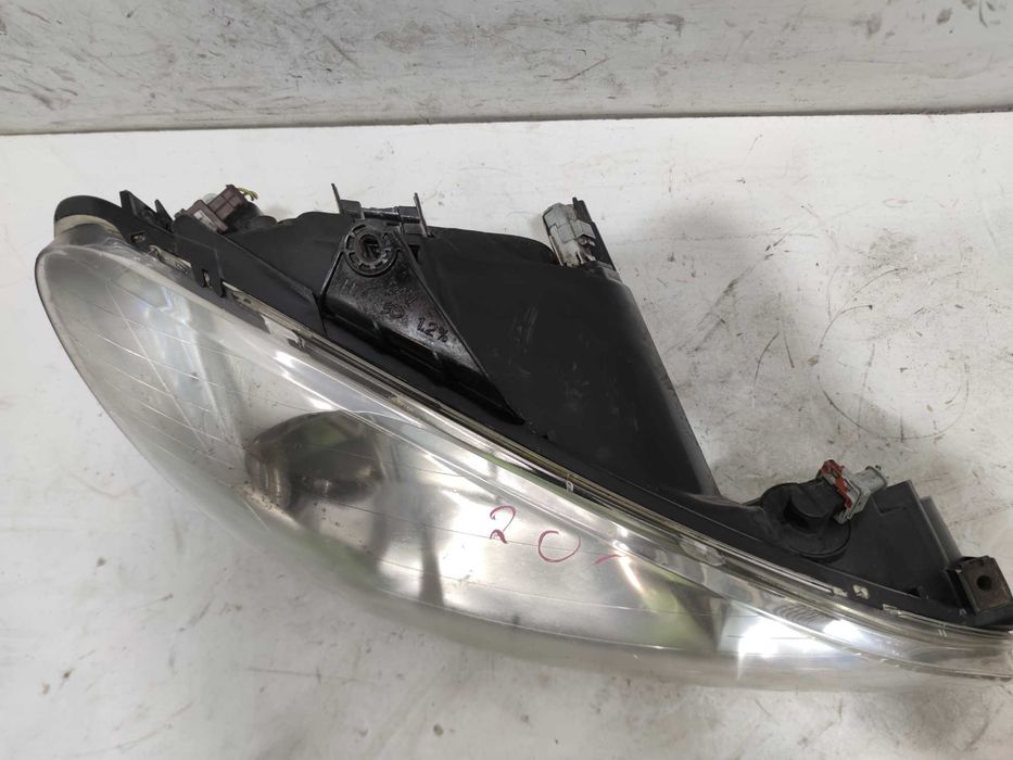 Peugeot 206 Lampa Prawa Przednia Prawy Przód PP