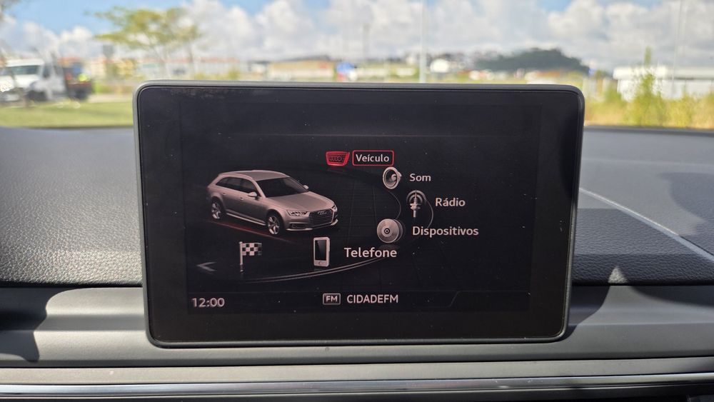 Audi A4 2.0 TDI Advance 150cv