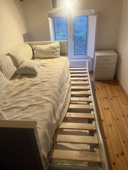 Cama individual/ dupla ikea