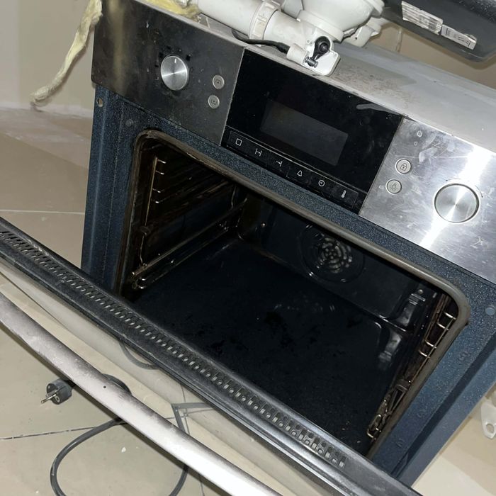 Oddam piekarnik Samsung