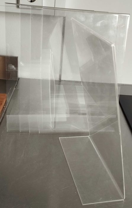 Caixotes do lixo mais acrílico A4