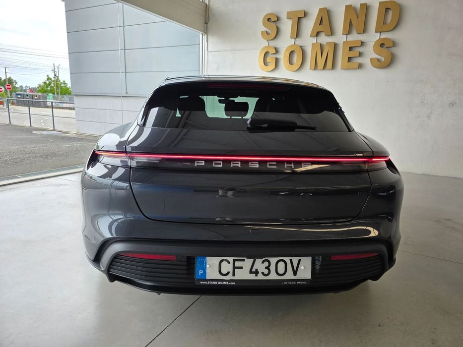 Porsche Taycan Sport Turismo Standard foto 5