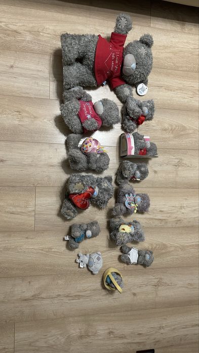колекцію плюшевих ведмедиків Me to You Tatty Teddy.