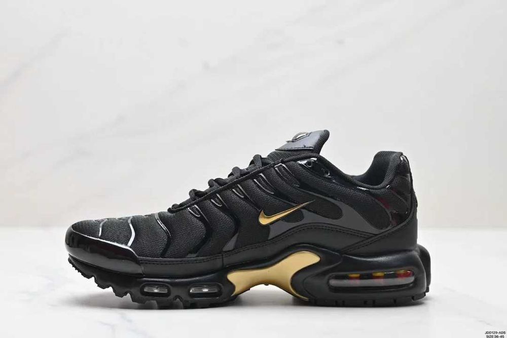 Air_Max_Plus_Czarny R.46
