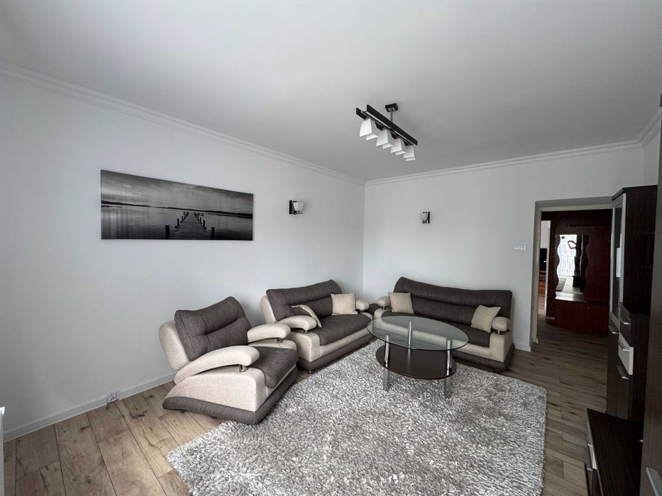 Mieszkanie M3 (Nadrzeczna), 49 m2, po generalnym remoncie, balkon, garaż, 2 piętro