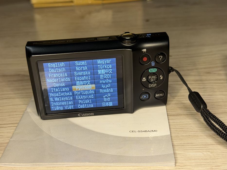 Цифровой фотоаппарат Canon A2300HD новый