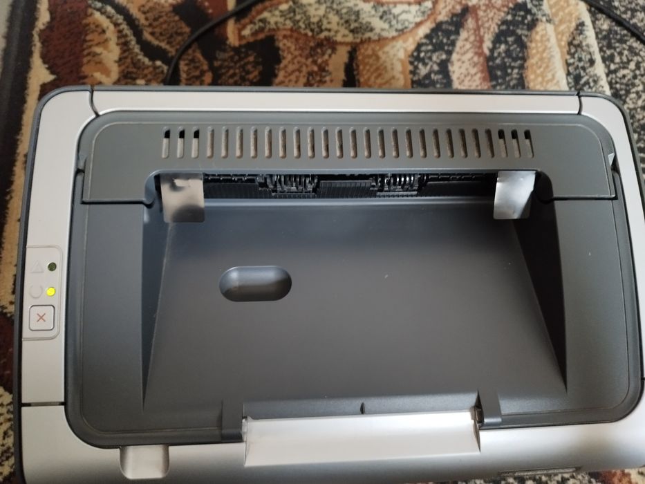 Drukarka laserowa HP P1006